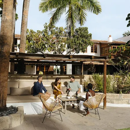 Casa Jable Roja أذيخي